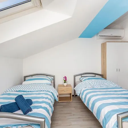 Ferienhaus Kuca Za Odmor Sotovento Ii - *